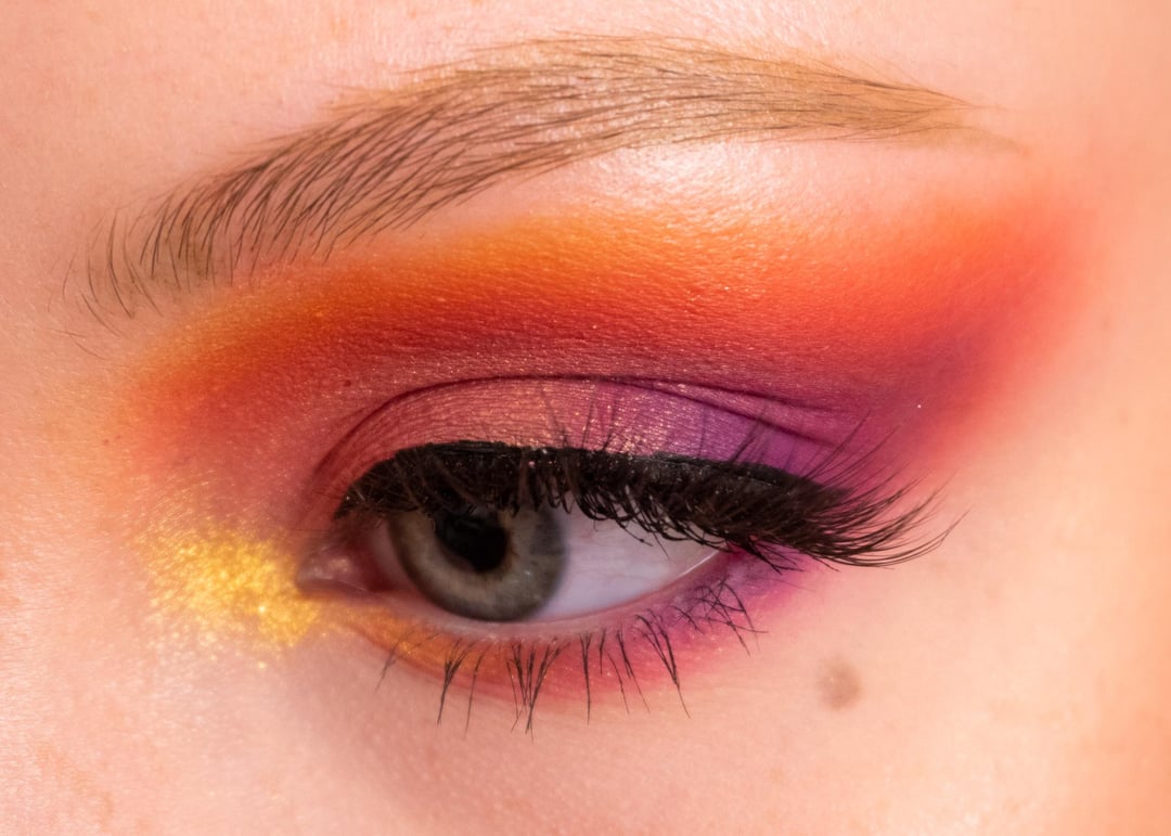 10 Eyeshadow Palettes for a Stunning Sunset Makeup Look